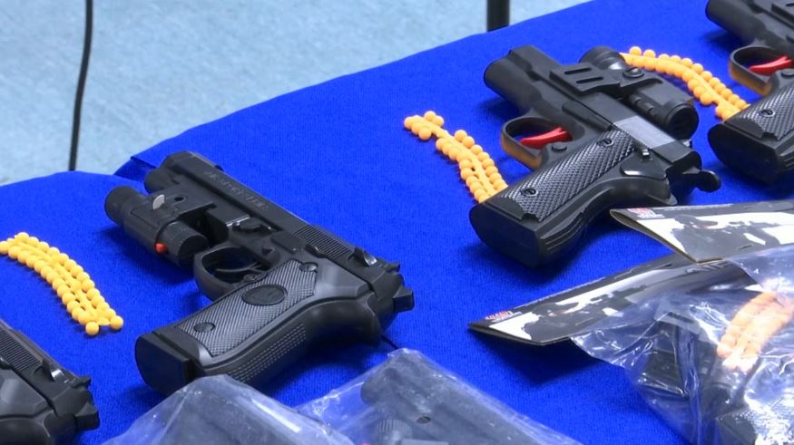 1607 MLK POLIS PISTOL TIRUAN 3