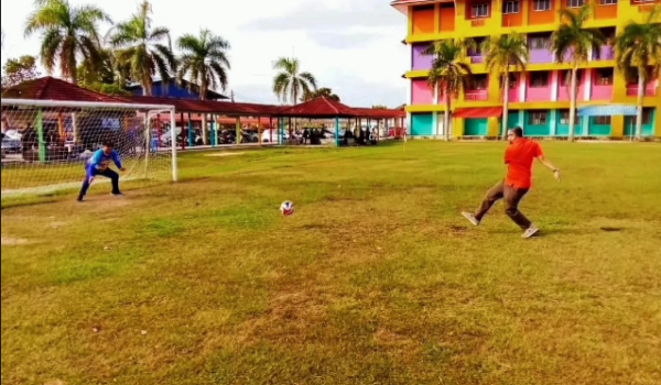 0608 SKN KGR SEPAK PENALTI FRONTLINER 1